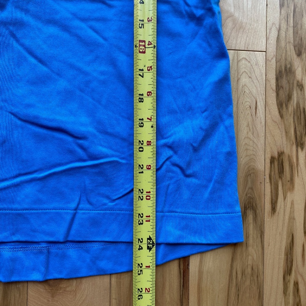 L.L.Bean Tee,‎ Button-Back - Picture 5 of 10